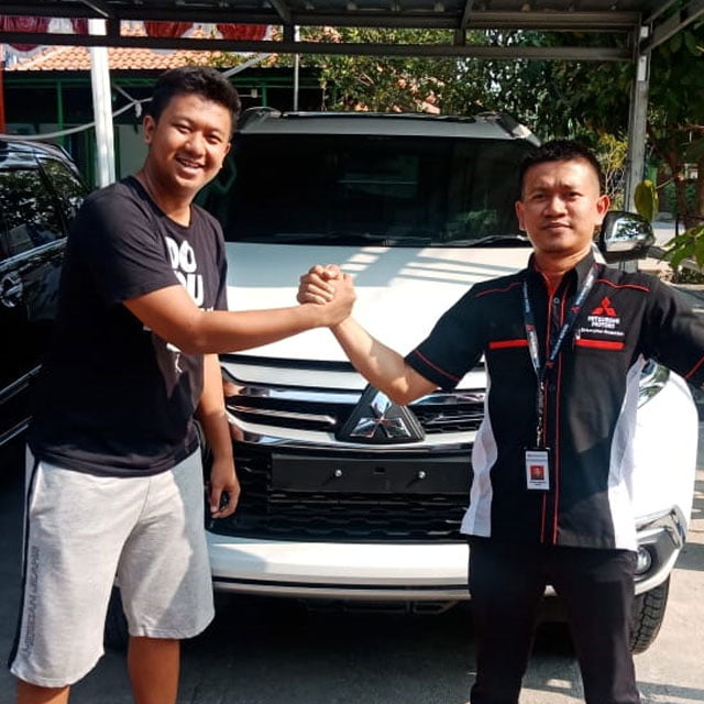 Delivery Mitsubishi pajero sport Bekasi